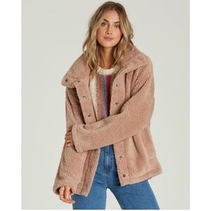 Billabon cozy days Teddy Sherpa fleece jacket